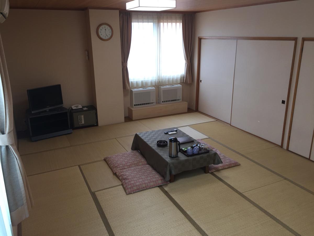 Kitamura Onsen Hotel Iwamizawa Esterno foto