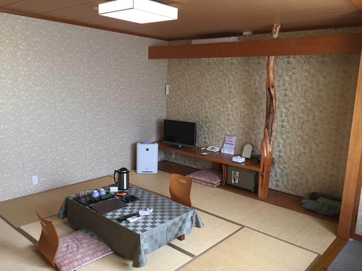 Kitamura Onsen Hotel Iwamizawa Esterno foto
