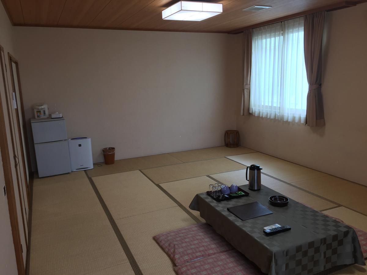 Kitamura Onsen Hotel Iwamizawa Esterno foto